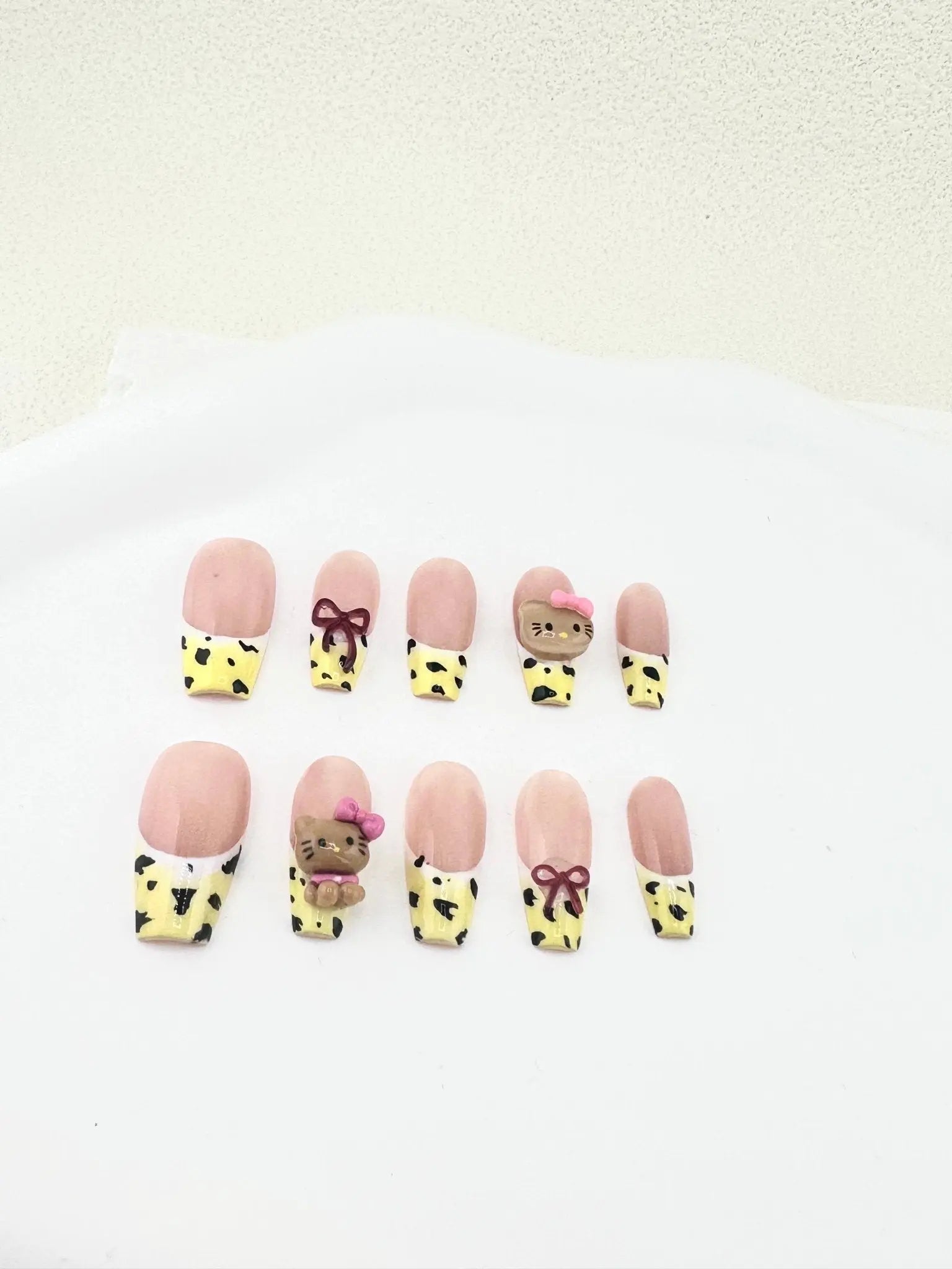 Leopard Bow Kitty Trapezoid Press - On Nails - Mein ShopSHOPQAQLeopard Bow Kitty Trapezoid Press - On Nails SHOPQAQ
