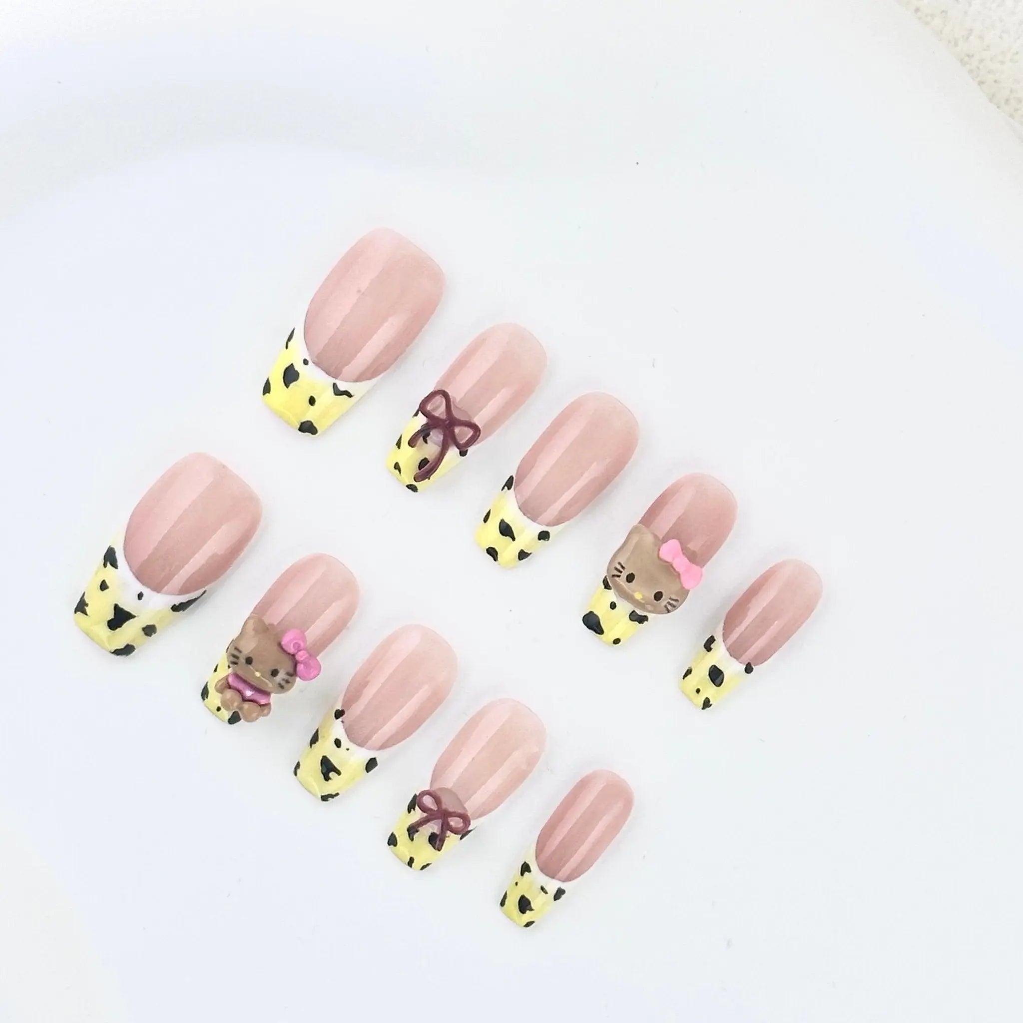 Leopard Bow Kitty Trapezoid Press - On Nails - Mein ShopSHOPQAQLeopard Bow Kitty Trapezoid Press - On Nails SHOPQAQ